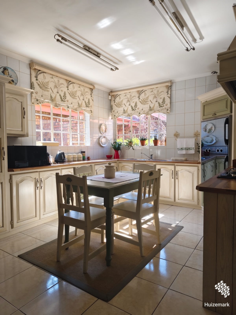 4 Bedroom Property for Sale in Vaalpark Free State